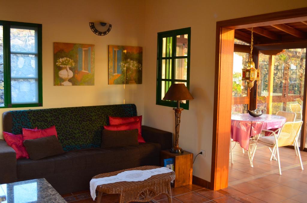 Finca Pe-Pa Guest House Лос Лианос де Аридане Стая снимка